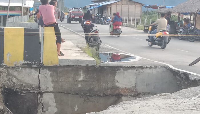 Pemkab Agara Perbaiki Jalan Jembatan Terdampak Banjir