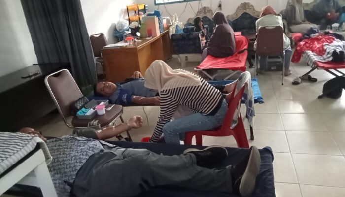 Peringati Hari Guru YP. Istiqlal Delitua Gelar Donor Darah