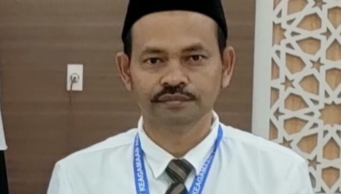 Guru Hebat, Indonesia Kuat: Menyongsong Pilkada Aceh dengan Pemimpin Berbasis Sejarah