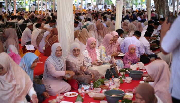 Turis Asing Terkesan Dengan Perayaan Maulid Nabi Di Banda Aceh