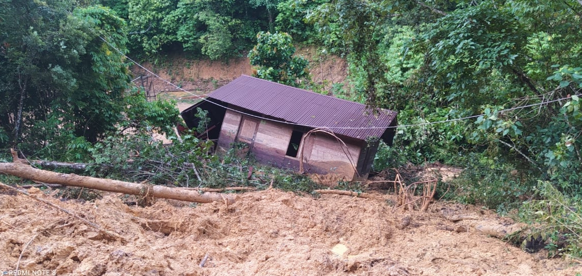 Pasca Banjir Dan Longsor, Desa Hutabaru Sosopan Jadi Perkampungan Tak Berpenghuni