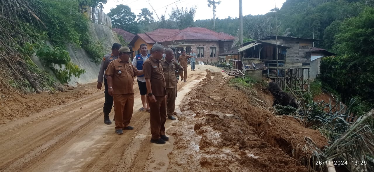 Pasca Banjir Dan Longsor, Desa Hutabaru Sosopan Jadi Perkampungan Tak Berpenghuni