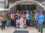 Baznas Tanggap Bencana Serahkan Bantuan Untuk Warga Terdampak Banjir