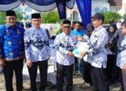 Puluhan Guru Dan Kepala Sekolah Di Aceh Utara Dapat Penghargaan Dari Pj Bupati