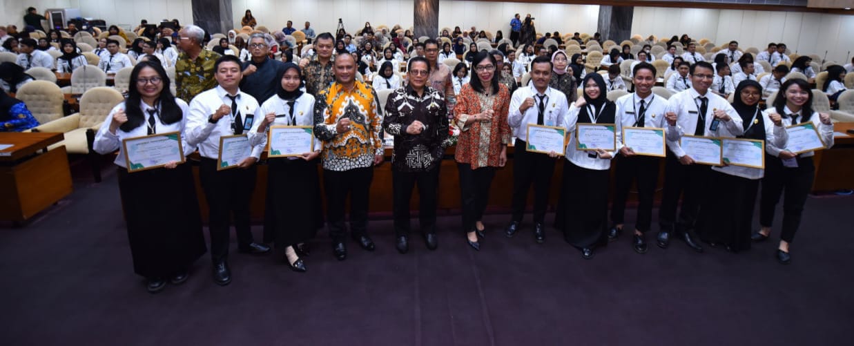 Sekjen DPR Harap Pegawai Baru Siapkan Diri Hadapi Tantangan Ke Depan