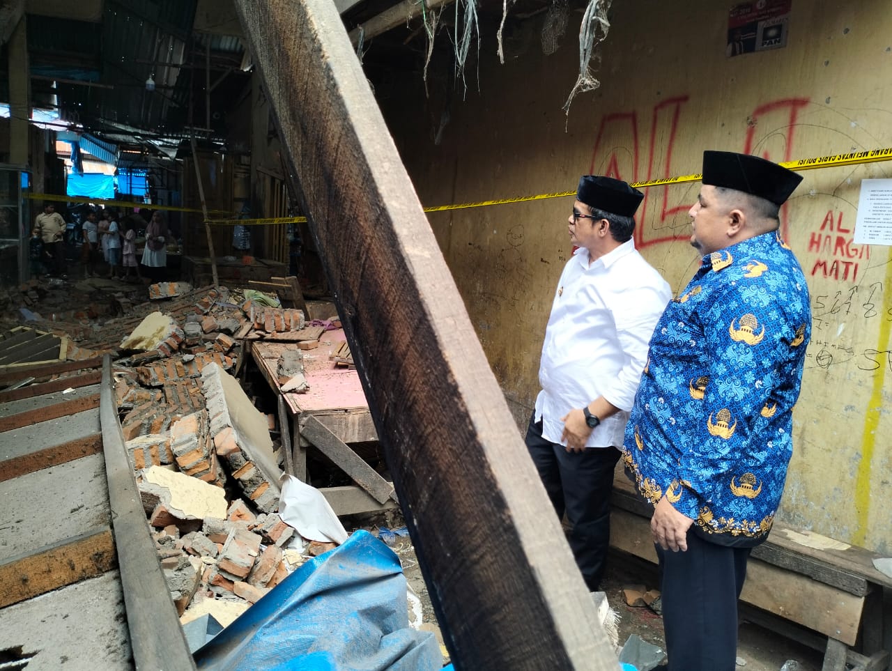 Viral, Los Pasar Pagi Agara Roboh