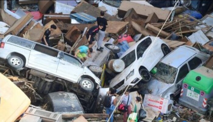 Banjir Bandang Spanyol Renggut Nyawa 205 Orang, Zero WNI