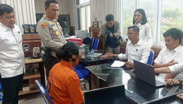 IRT Buang Balitanya Ke Dalam Parit Hingga Tewas