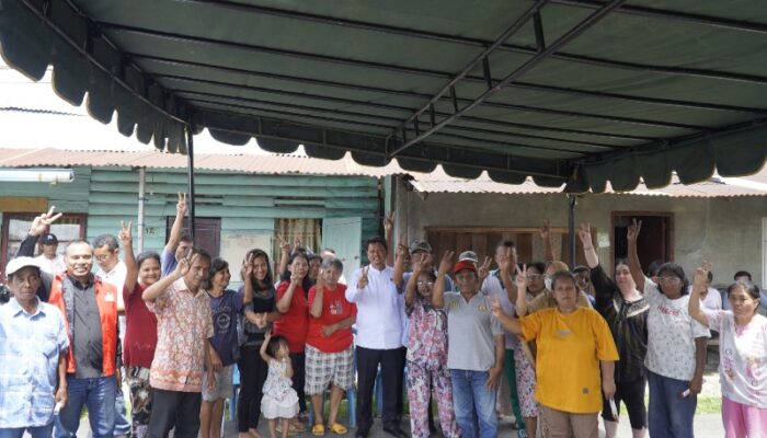 Gelar Sosialisasi Dan Pemeriksaan Gratis Di Kelurahan Anggrung, Prof Ridha Didoakan Jadi Walikota Medan