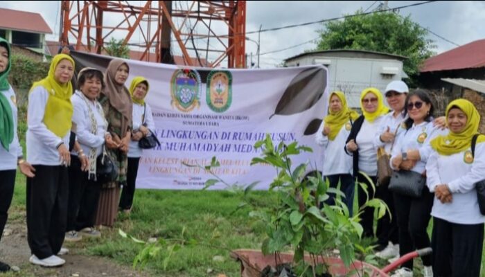 BKOW Sumut Tanam Pohon Dan Latih Warga Rusunawa Pembuatan Ecoenzim