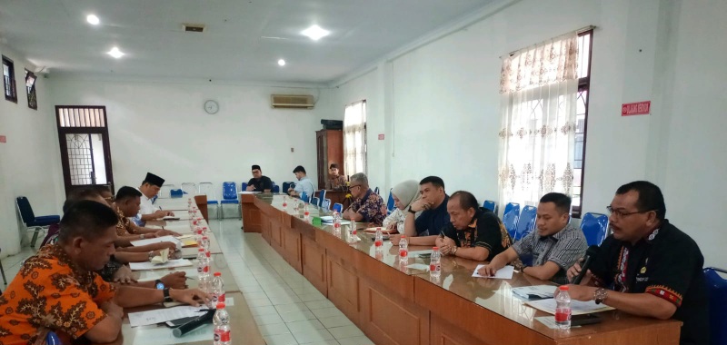 PUD Pasar Lakukan Eksekusi Pengambilalihan Pengelolaan Kamar Mandi Pusat Pasar untuk Tingkatkan Pendapatan