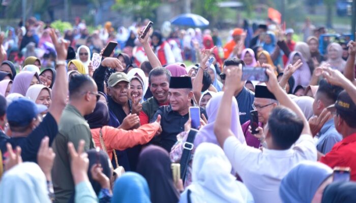 Edy Rahmayadi Terharu Sambutan Masyarakat Paluta