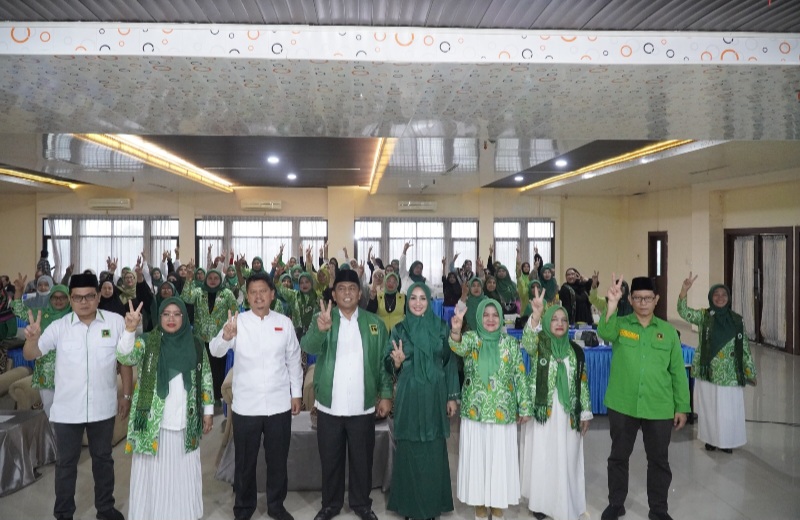 Saat Konsolidasi WPP se-Kota Medan, Prof Ridha Ajak Perempuan P3 Kerja Keras Menangkan 02