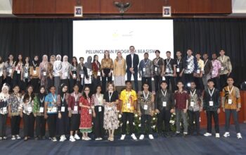 42 Mahasiswa dari Indonesia Timur Raih Beasiswa Eramet dan Kitong Bisa Foundation