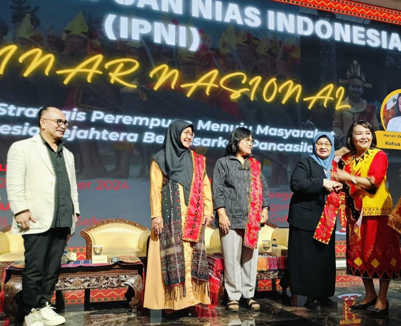 Ketua Umum BKOW Sumut Apresiasi IPNI Gelar Seminar Nasional