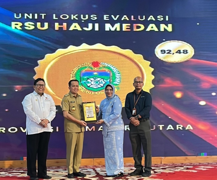 RSU Haji Medan Terima Penghargaan Eari Pj. Gubsu