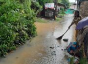 Luapan Air Sungai Denai Genangi Lingkungan Penguin Perumnas Mandala