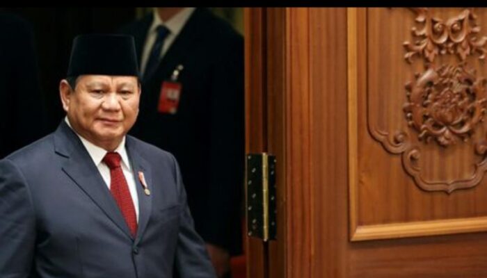 Prabowo Resmi Naikkan Gaji Guru ASN, Ini Rinciannya