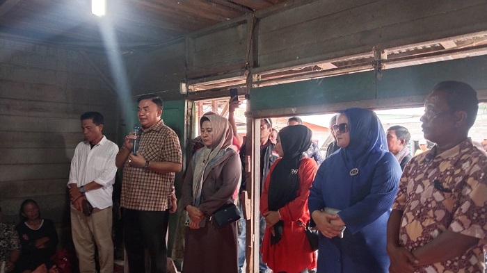 Hari Ini, Cabup Agara Salim Fakhry Blusukan Ke Pasar Tradisional Semadam Disambut Antusias Pedagang Hari Ini, Cabup Agara Salim Fakhry Blusukan Ke Pasar Tradisional Semadam Disambut Antusias Pedagang