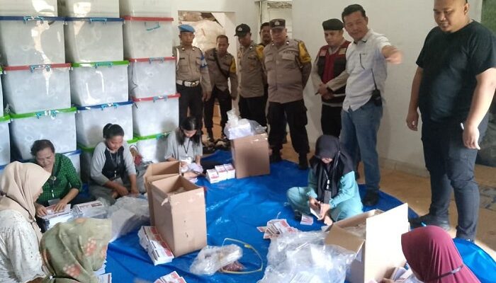 Polres P.Siantar Intensifkan Pengamanan Di Kantor KPU