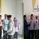 Ketua Baznas Kabupaten Padang Lawas, H. Paraduan Tanjung saat penyaluran bantuan kepada siswa miskin.(Waspada/Ist)