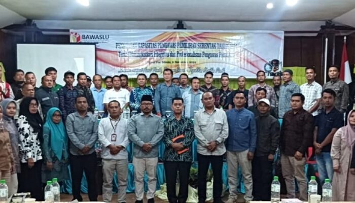 Bawaslu Tapsel Tingkatan Kapasitas Panwascam Awasi Pilkada