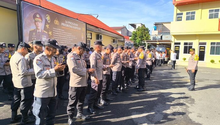 Kapolres Sibolga Mendadak Periksa HP Personel