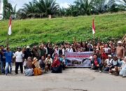 Protes Kerusakan Jalan, Ratusan Warga Bandar Huluan Dan Dobana Turun Ke jalan