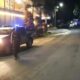 Sat Samapta Polres Pematangsiantar mengintensifkan patroli dialogis malam hari dalam Operasi Mantap Praja Toba 2024, Selasa (12/11) malam dalam upaya menciptakan situasi yang kondusif di masa tahapan Pilkada serentak.(Waspada-Ist).