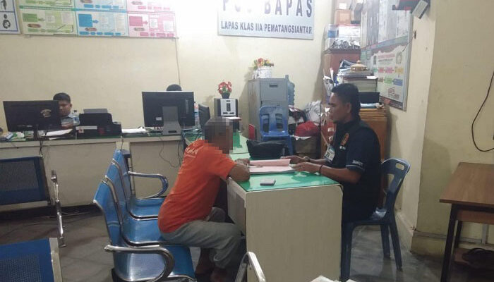 Polres Simalungun Serahkan Tersangka Kasus Pencabulan Anak Ke Kejari