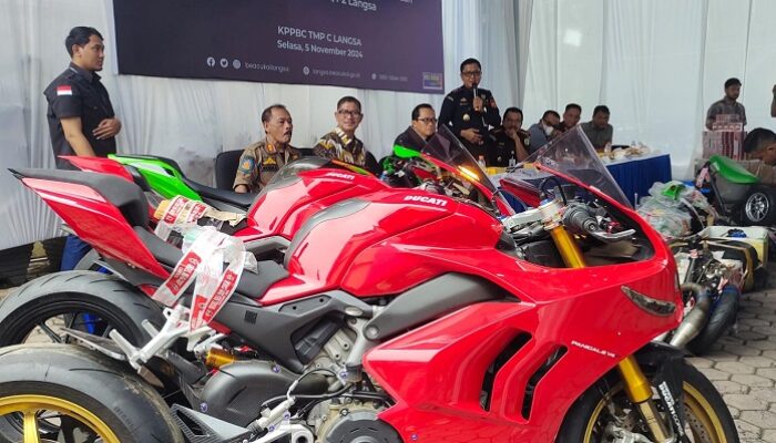 BC Langsa Tangkap Sabu, Barang Dan Rokok Ilegal Di Perairan Tamiang