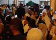 Ribuan Pelayat Antar Jenazah Alm OK Arya