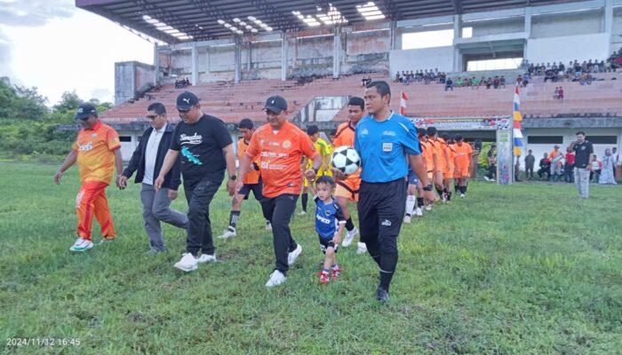 Pj Bupati Simeulue Buka Turnamen Sepakbola Pelajar