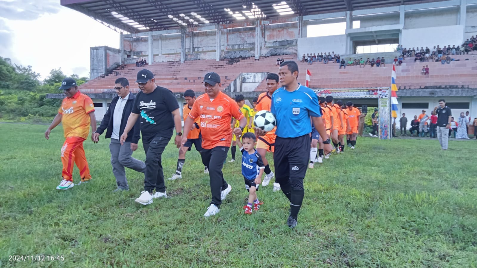 Pj Bupati Simeulue Buka Turnamen Sepakbola Pelajar