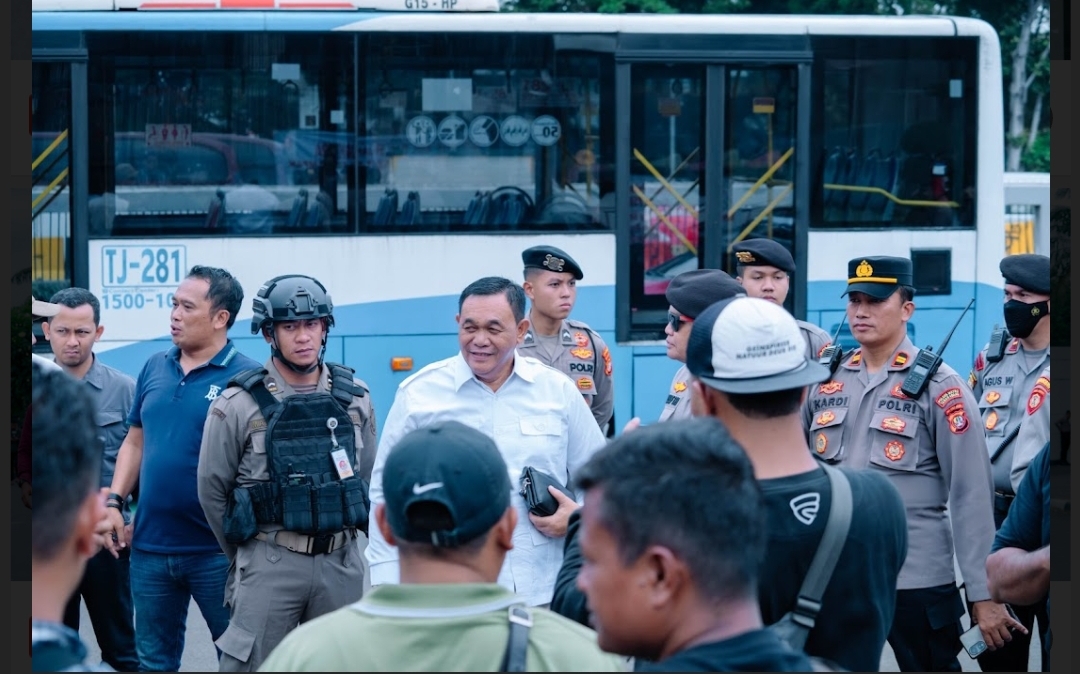 Naik Bus Ke Jakarta, Warga Terdampak Bendungan Lausimeme: Terima Kasih Bapak Ade Jona Prasetyo