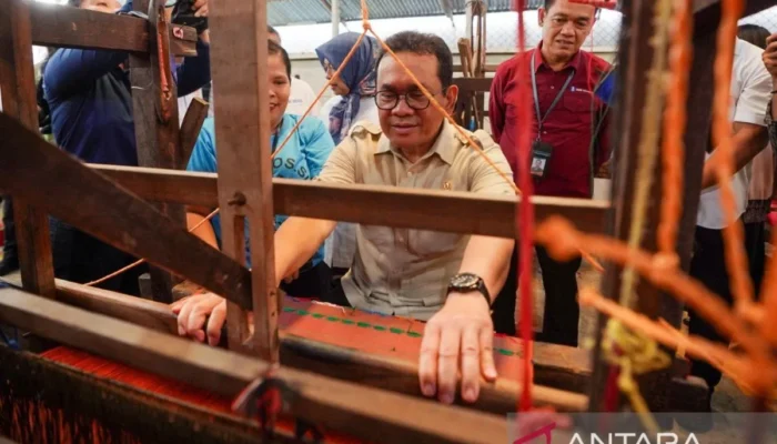 Mendag Budi dukung produk kerajinan tangan UMKM di tanah air