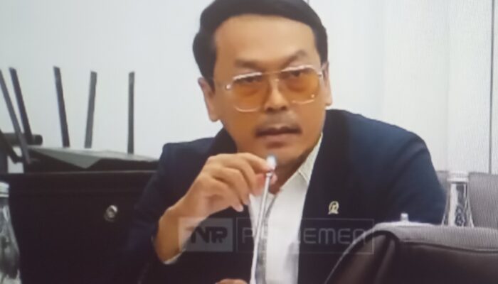 Rudi Hartono Bangun Pertanyakan Kinerja Keuangan PLN