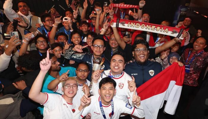 Tumbangkan Brasil, Indonesia Raih Gelar Juara FIFAe World Cup 2024 Kategori Konsol