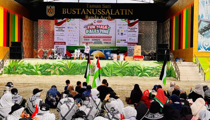 Masyarakat Aceh Gelar Fun Walk For Palestina