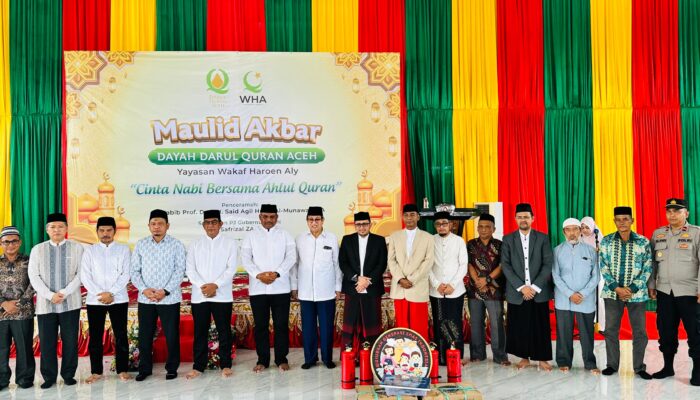 Tokoh Nasional Isi Ceramah Di Dayah Darul Quran Aceh