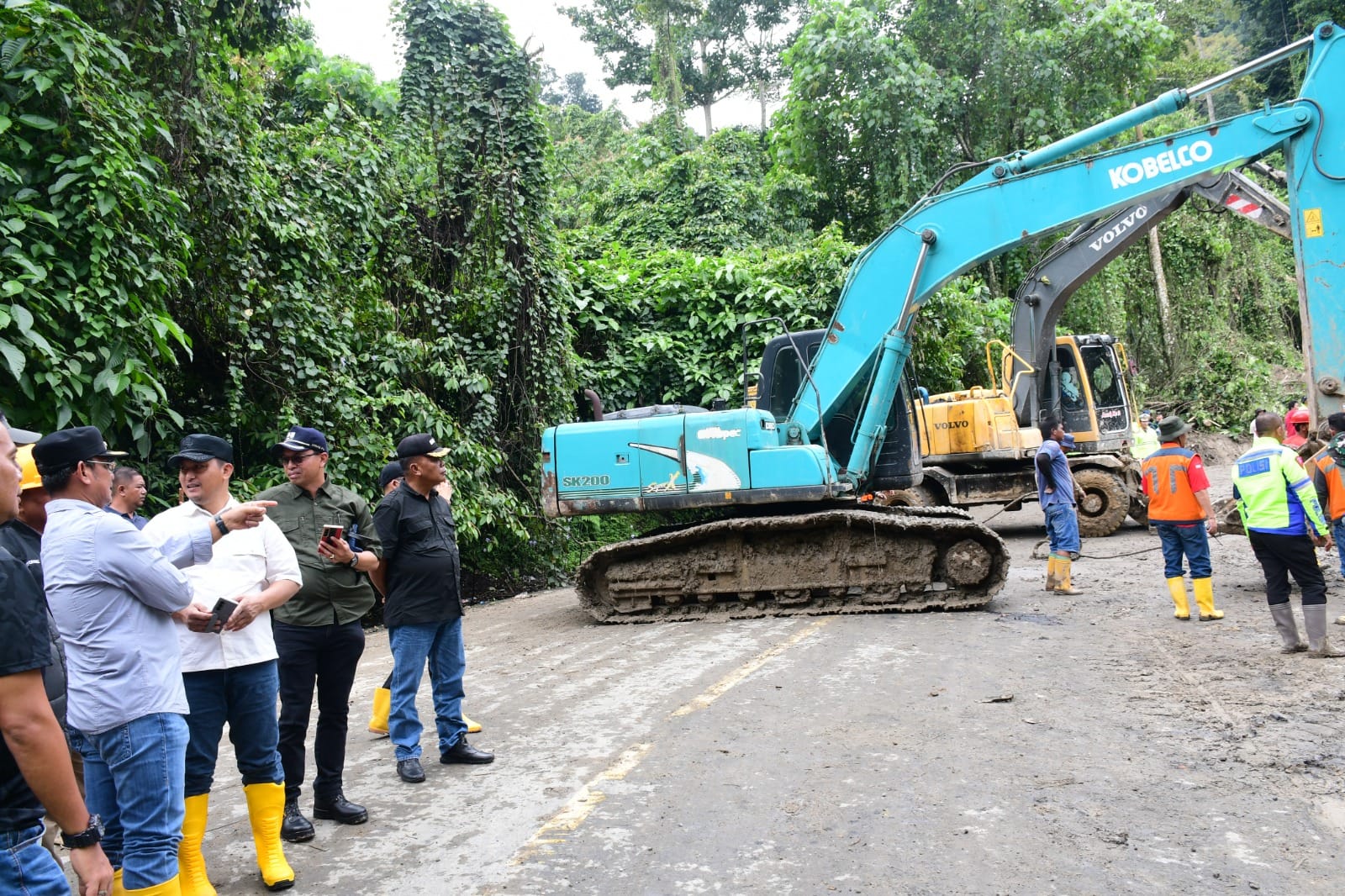 Jalan Medan-Karo Dikhawatirkan Longsor Kembali