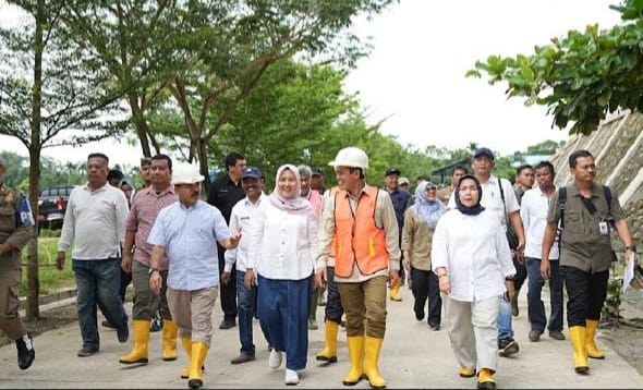 Menteri Lingkungan Lingkungan Hidup Apresiasi TPA Tandukan Raga