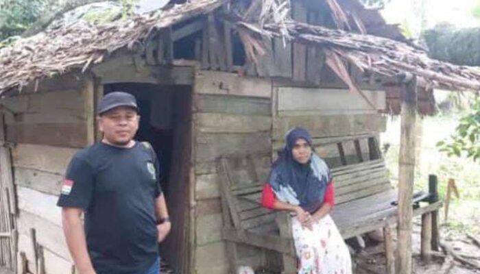Warga Desa Rambong Tinggal di Gubuk Reot Dan Butuh Perhatian Pemerintah