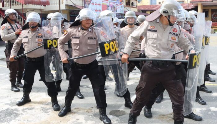 Antisipasi Gangguan Kamtibmas, Polres P. Sianțar Latihan Dalmas