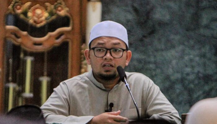 Ustadz Khairul Rafiqi: Keimanan Bukan Sekadar Perasaan Di Hati
