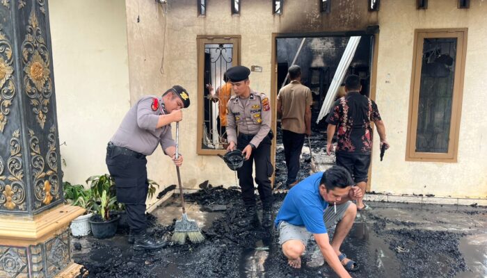 1 Rumah Permanen Terbakar Di Sidimpuan, Kerugian Ratusan Juta Rupiah