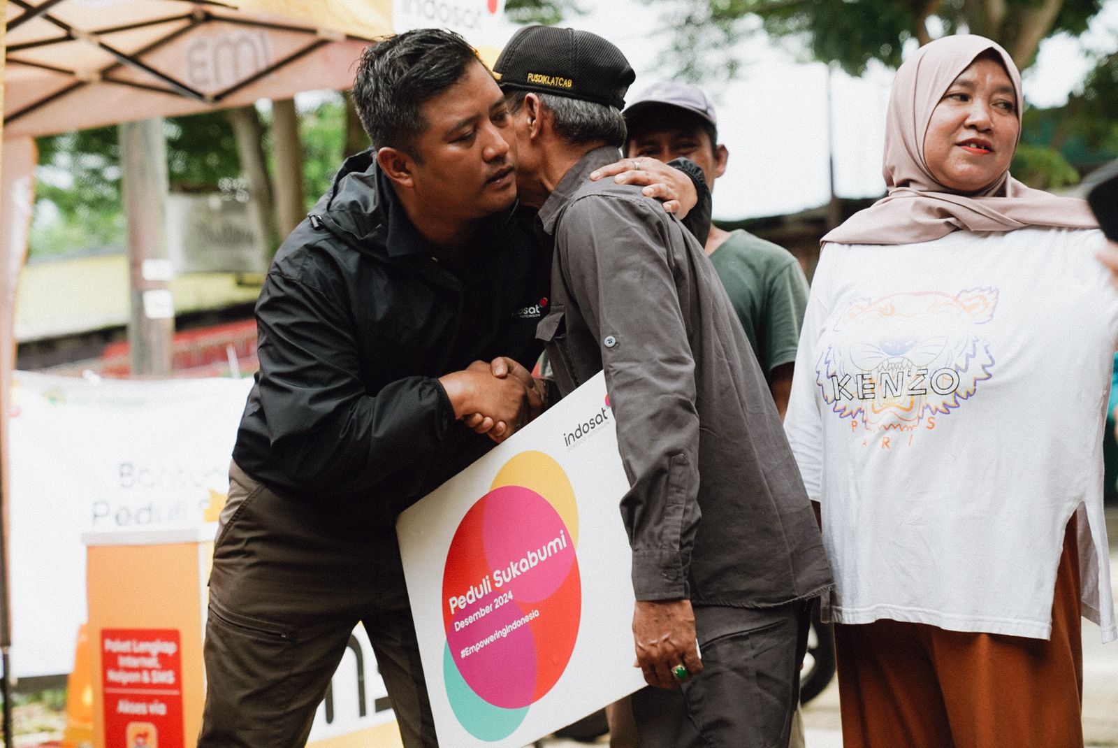 Tanggap Darurat Bencana Alam Di Sukabumi, Indosat Salurkan Bantuan