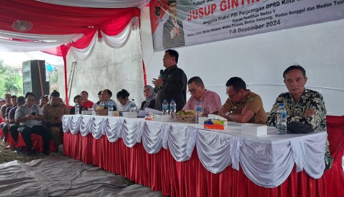 Warga Membludak Hadiri Reses Perdana Jusup Ginting