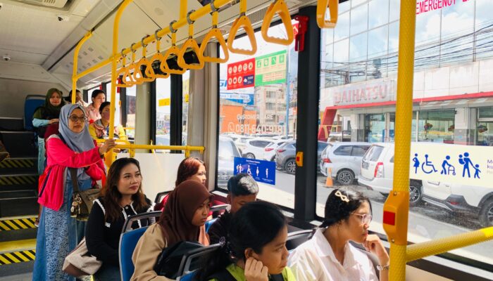 Apresiasi Hadirnya 60 Bus Listrik, Warga: Terima Kasih Pak Bobby, Kami Merasa Aman Dan Nyaman
