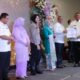 Kadis Pendidikan Kab.Deliserdang Yudy Hilmawan menerima penghargaan dari Pj.Bupati Deliserdang sebagai OPD Responsif Gender kategori Madya pada peringatan Hari Ibu ke 96 Kab.Deliserdang Tahun 2024 di D’Prima Hotel Kualanamu, Rabu (11/12). Waspada/Khairul K Siregar/B